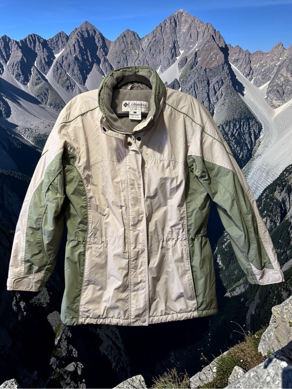 Columbia Sportswear 2-Tone Green Winter Jacket